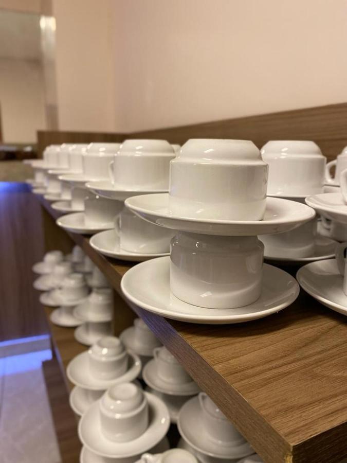 M & A Hotel Goiânia Esterno foto