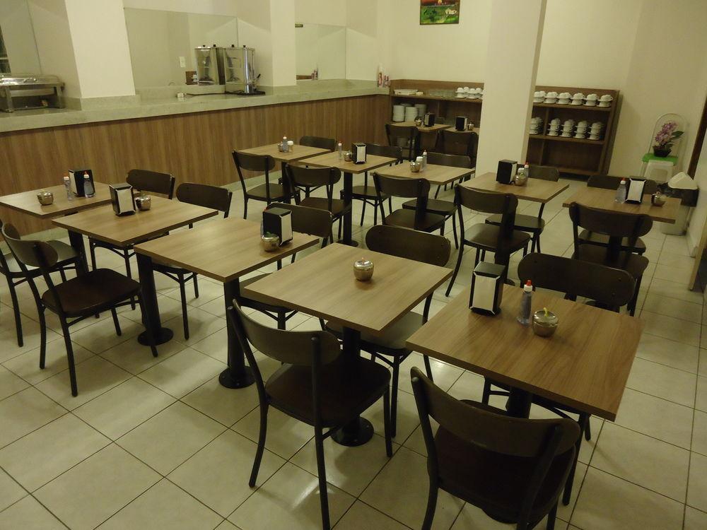 M & A Hotel Goiânia Esterno foto