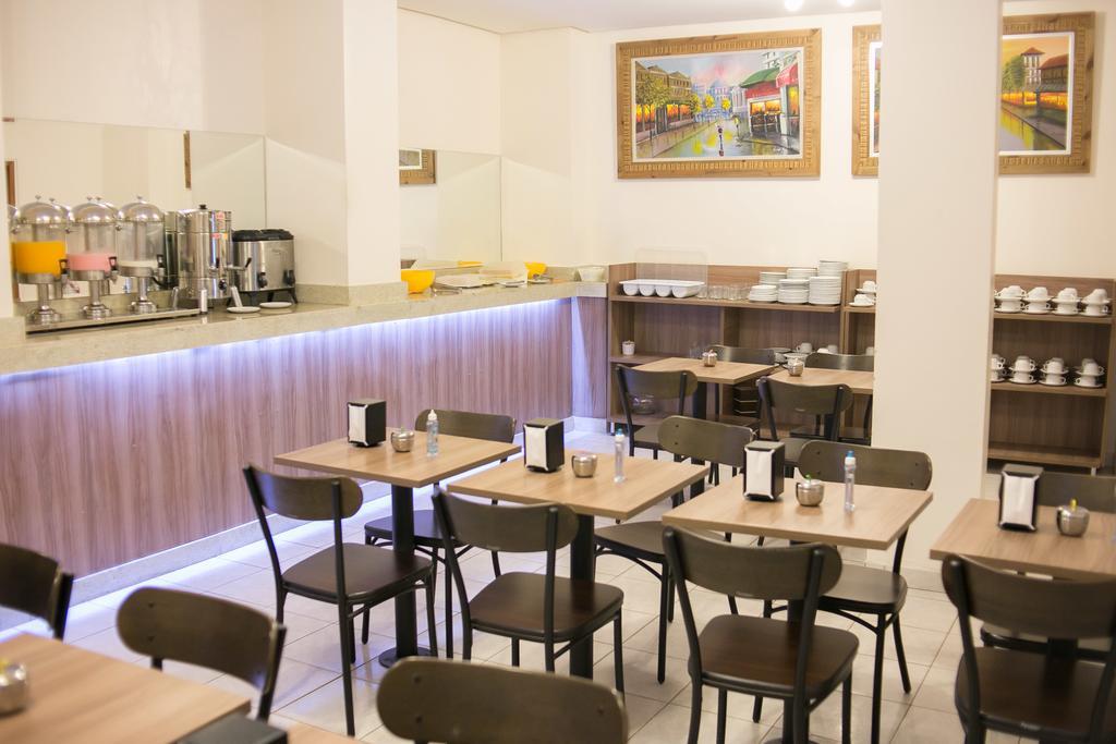 M & A Hotel Goiânia Esterno foto