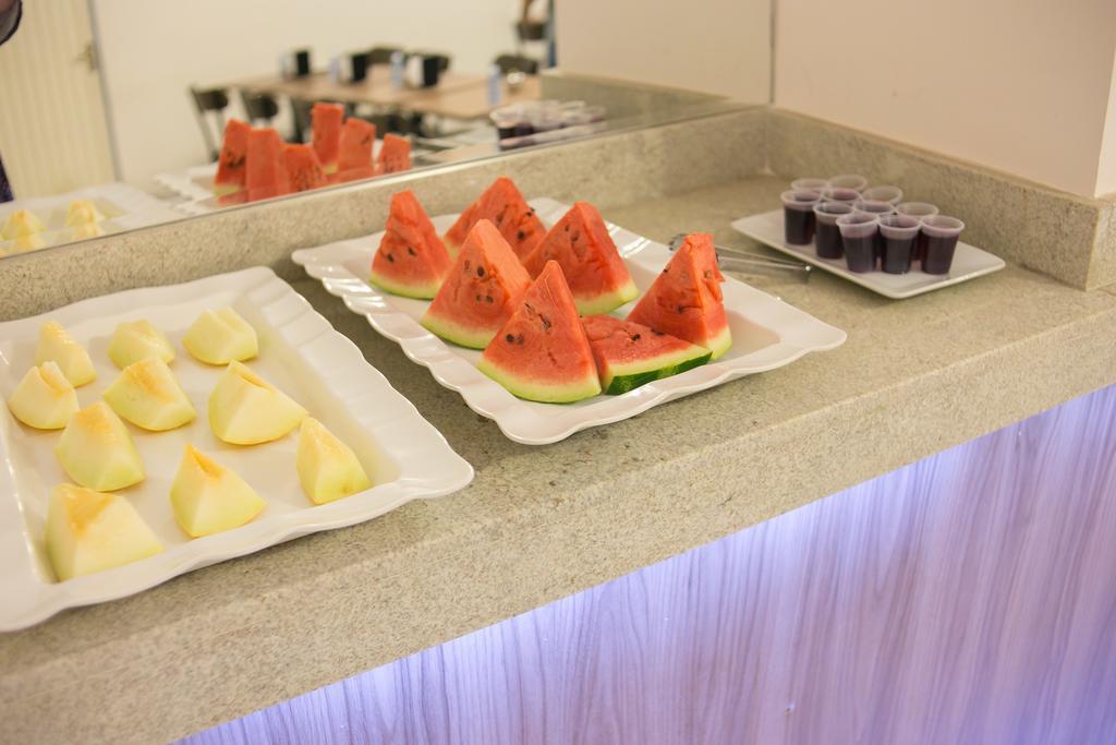 M & A Hotel Goiânia Esterno foto