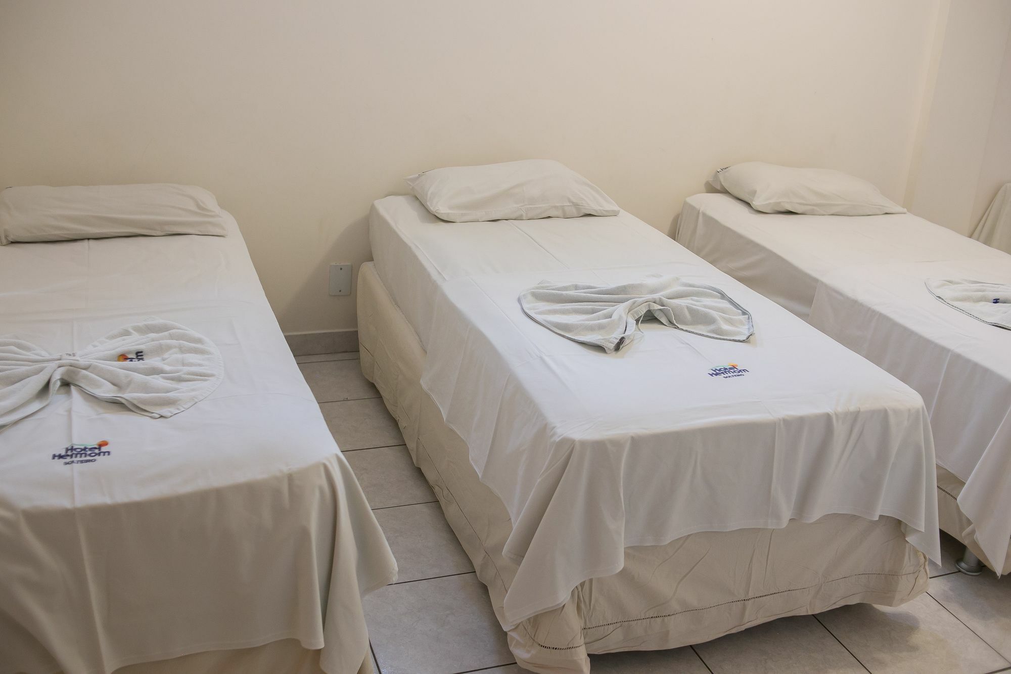 M & A Hotel Goiânia Esterno foto
